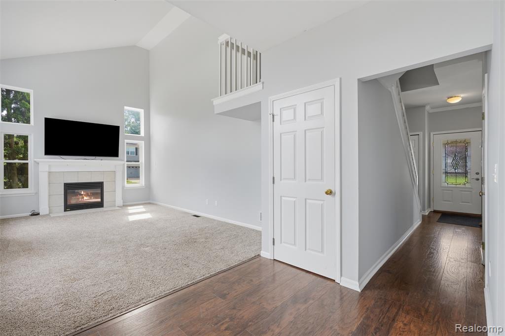1099 Carriage Hill Drive, Fenton, MI 48430 — Photo 13