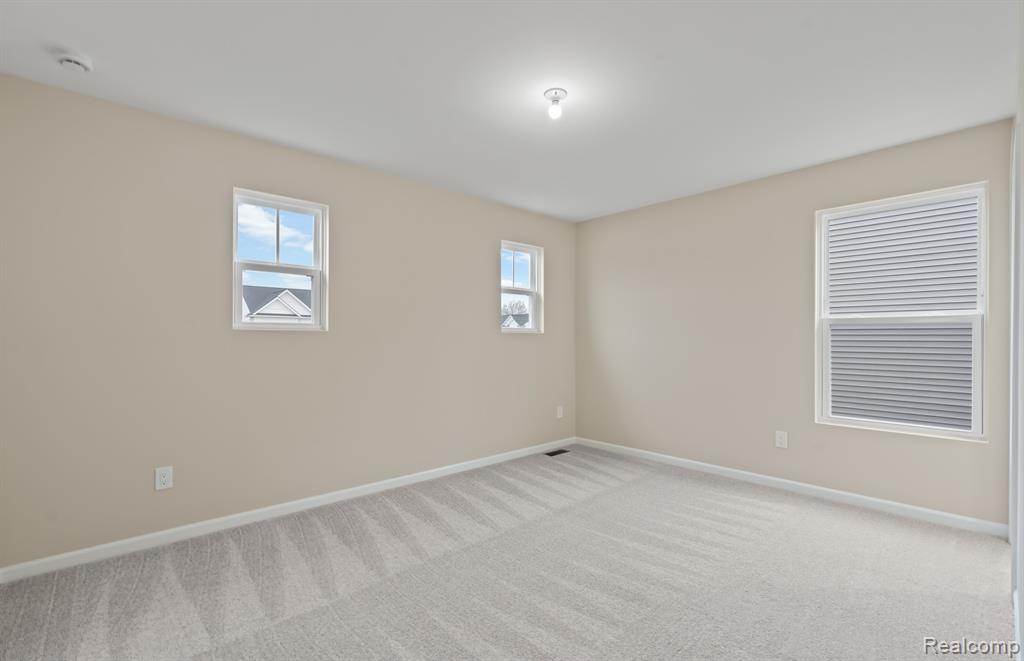 848 KUSS Drive, Saline, MI 48176 — Photo 16