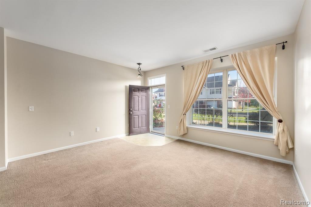 3446 Kneeland Circle, 28, Howell, MI 48843 — Photo 15
