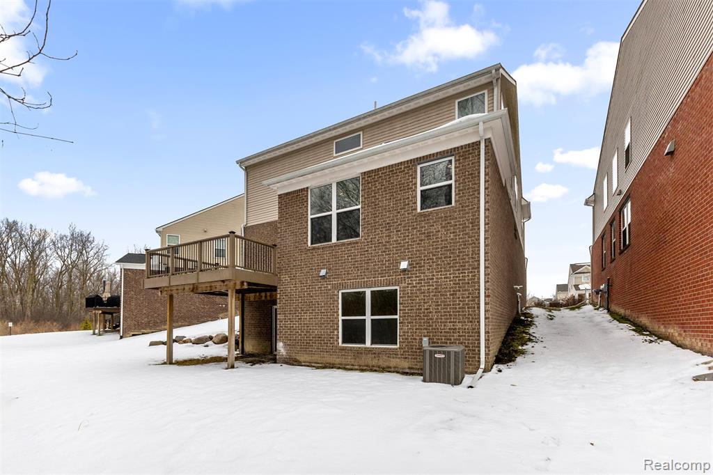 18967 Denali Circle, Northville, MI — Photo 40