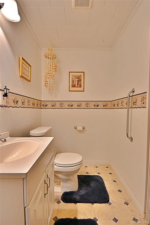 8834 Iroquois Trail, St. Helen, MI 48656 — Photo 18