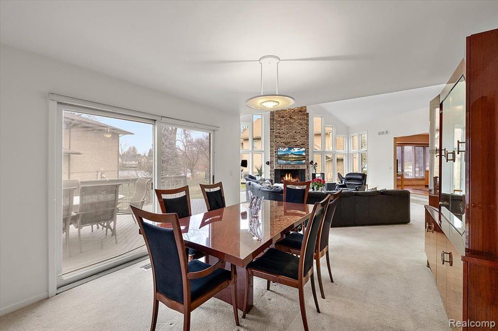 5385 POND BLUFF Drive, West Bloomfield, MI 48323 — Photo 15