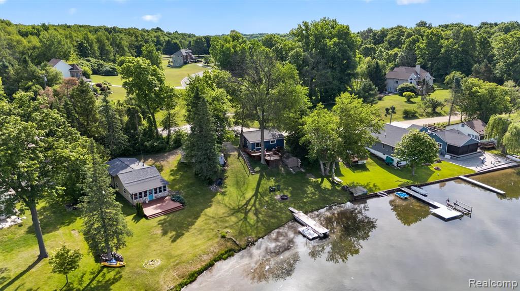 1717 Triangle Lake Road, Howell, MI 48843 — Photo 23