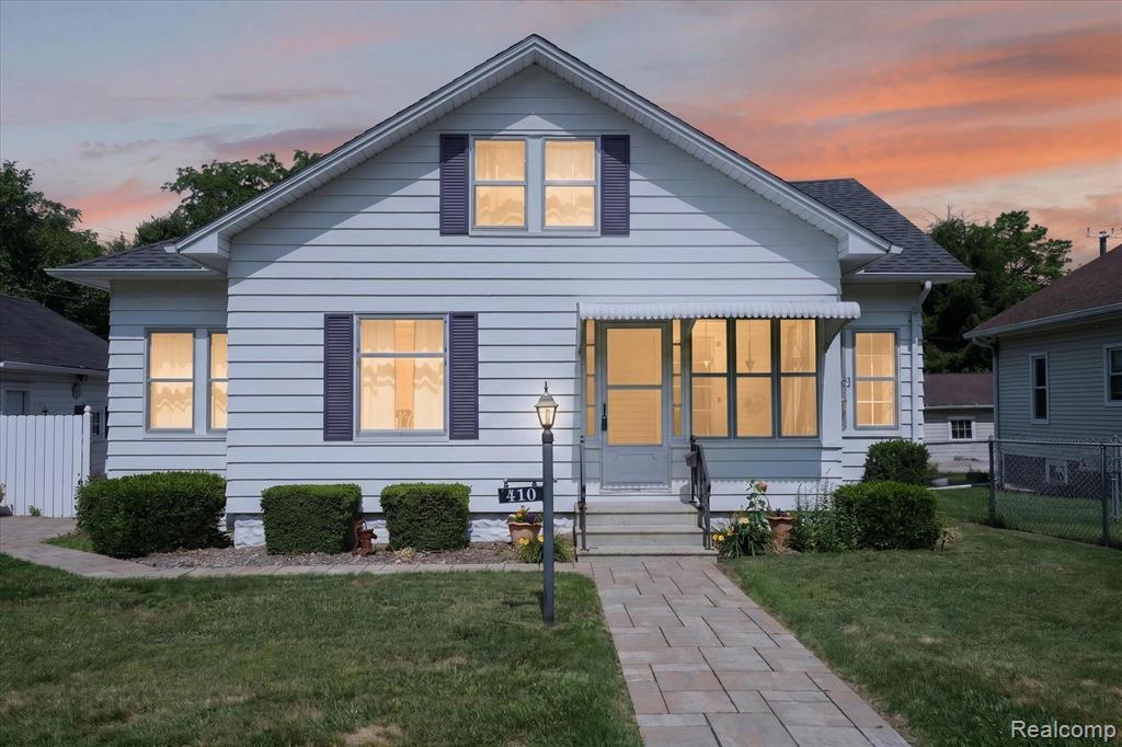 410 S Center Street, Howell, MI 48843 — front exterior