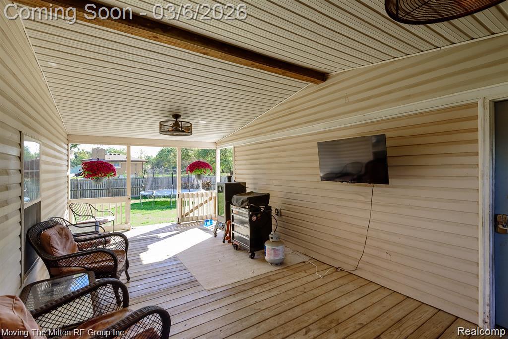 18555 Elwell Road, Belleville, MI 48111 — Photo 28