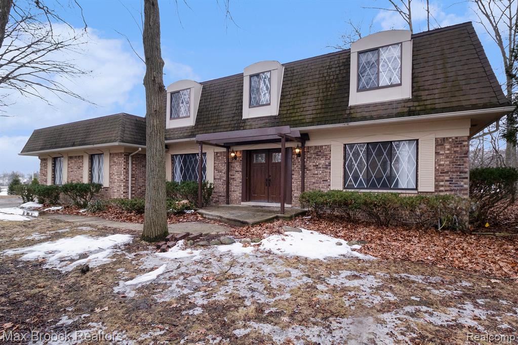 5962 CHERRY CREST Drive, West Bloomfield, MI — Photo 2