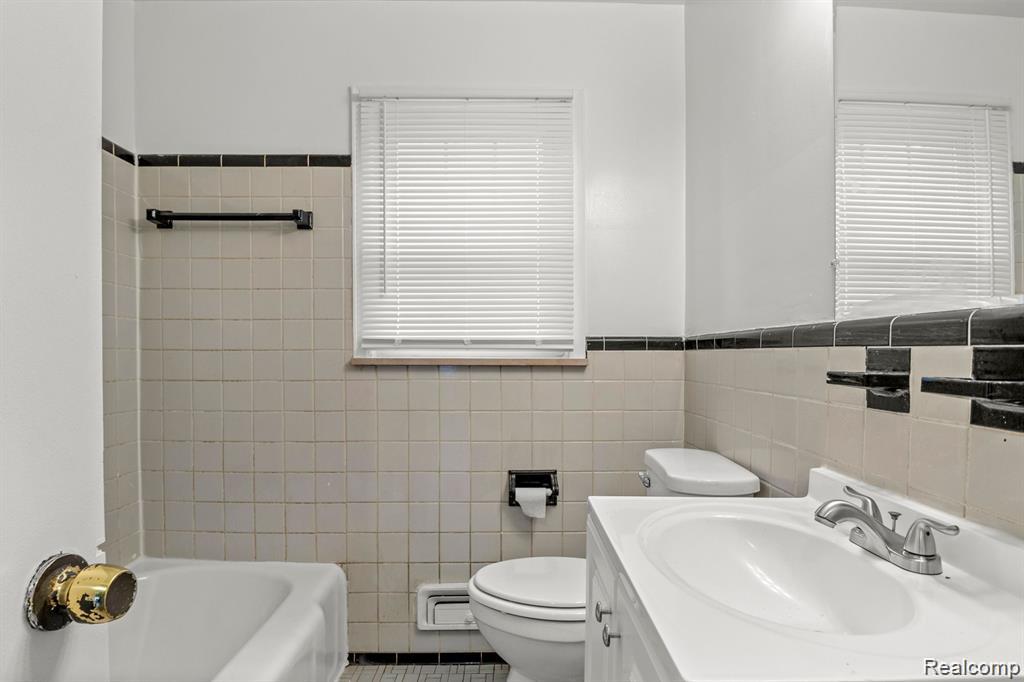 14076 Rossini Drive, Detroit, MI 48205 — Photo 15