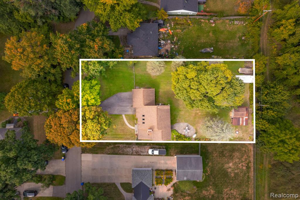 7730 Austere Drive, Waterford, MI 48329 — Photo 30