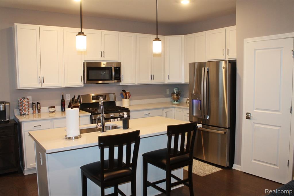 3761 Park Creek Lane, Canton, MI, 48188