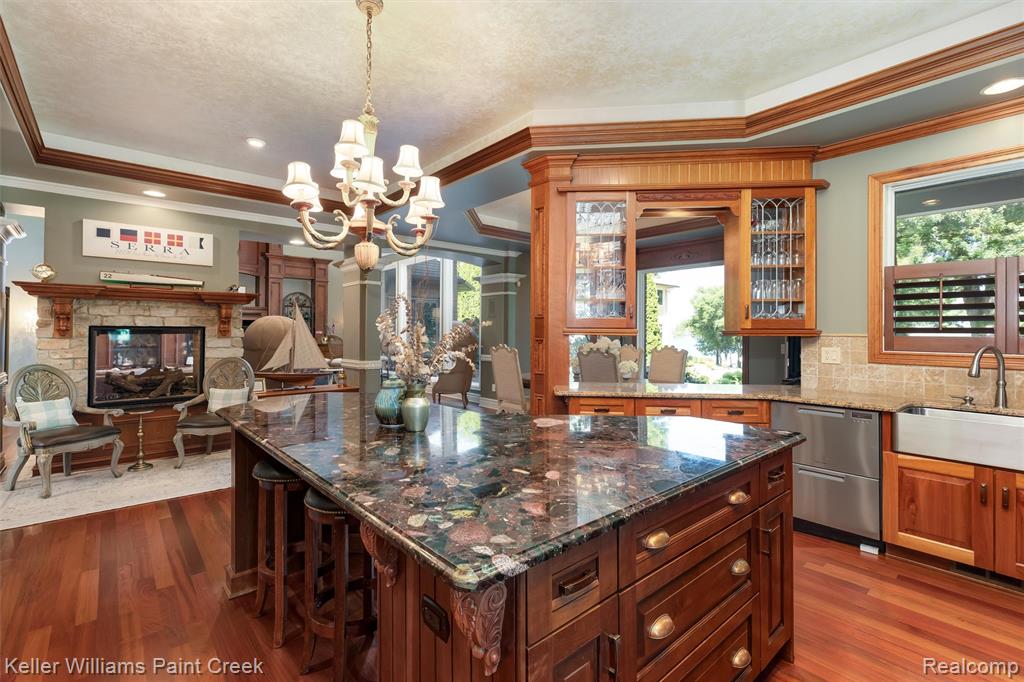 22220 E River Road, Grosse Ile, MI 48138 — Photo 20