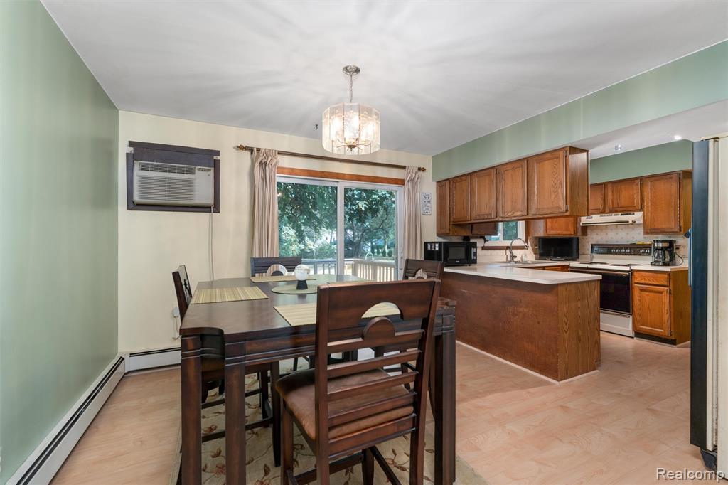 711 S Newman Road, Lake Orion, MI 48362 — Photo 7