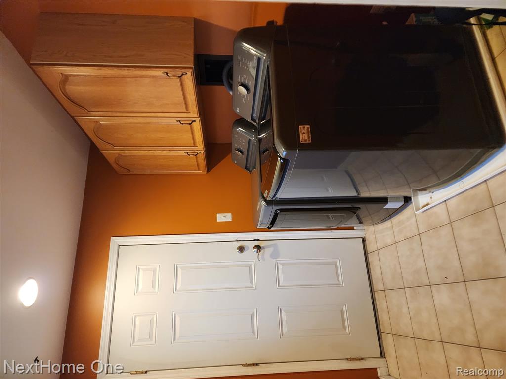 627 E Washington Street, Howell, MI 48843 — Photo 26