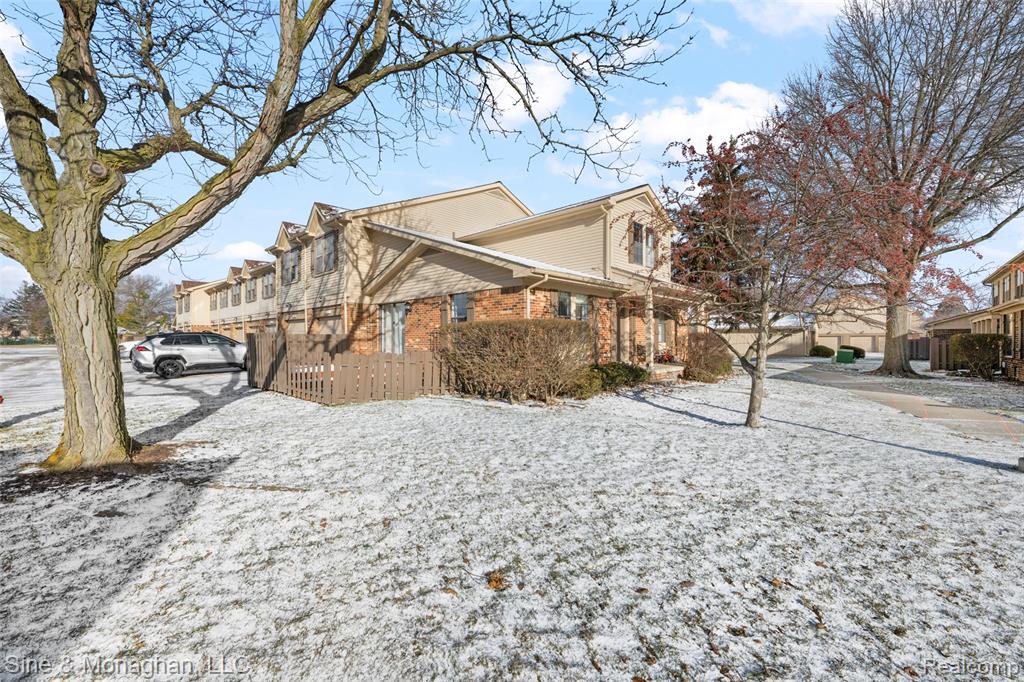 8641 Crabapple Lane, Warren, MI 48093 — Photo 31