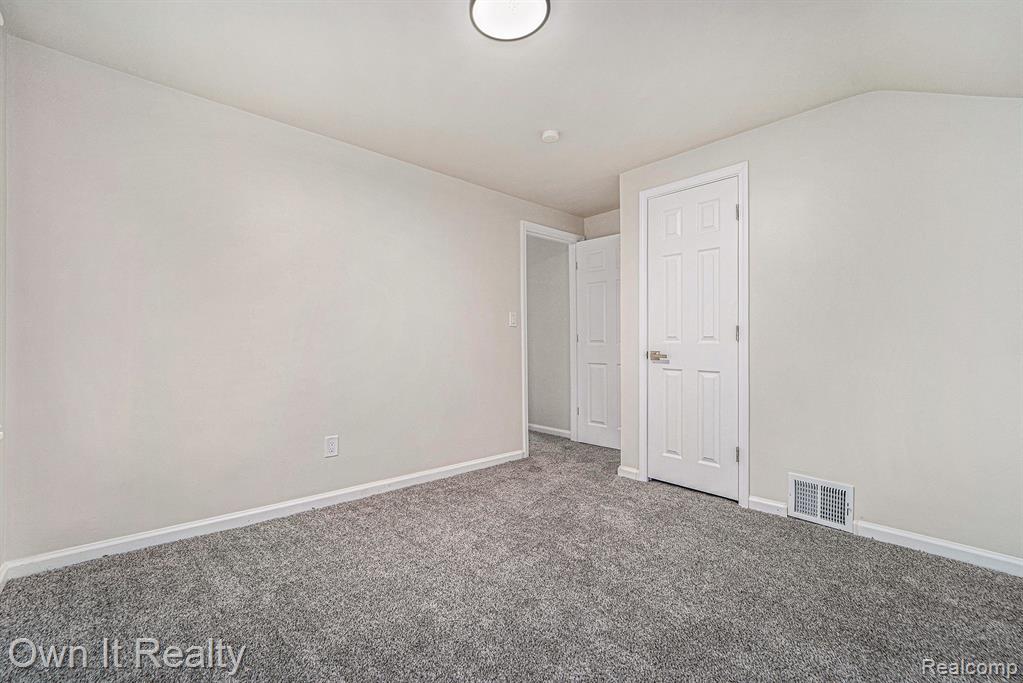 7420 Memorial Avenue, Dearborn, MI 48228 — Photo 22