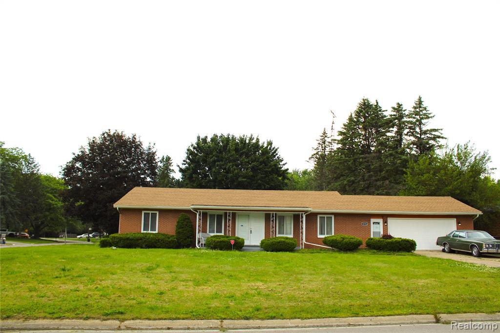 5095 Camborne Court, Flint, MI 48504 — Photo 3