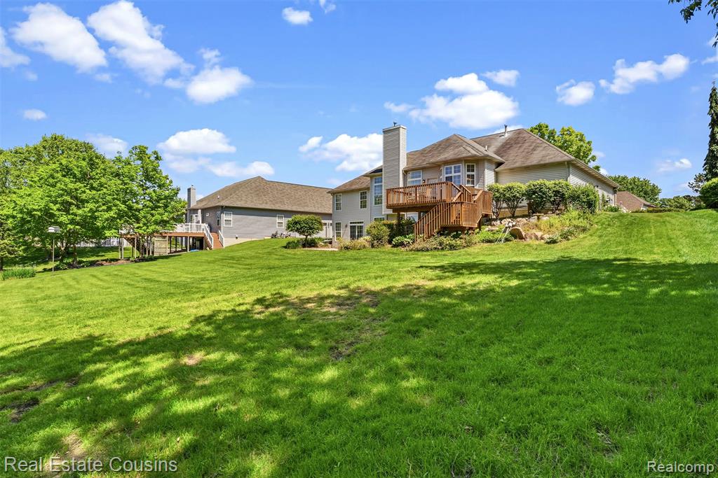 4344 Oak Tree Court, Fenton, MI 48430 — Photo 27