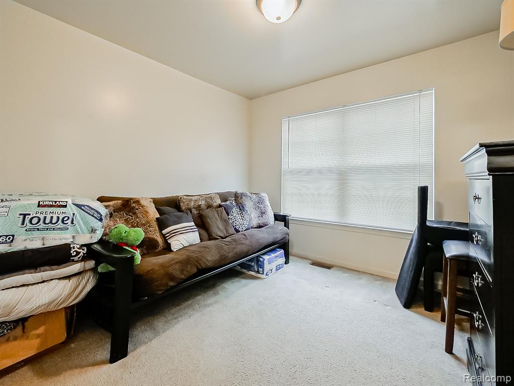 23461 Williamsburg Circle, Woodhaven, MI 48183 — Photo 8