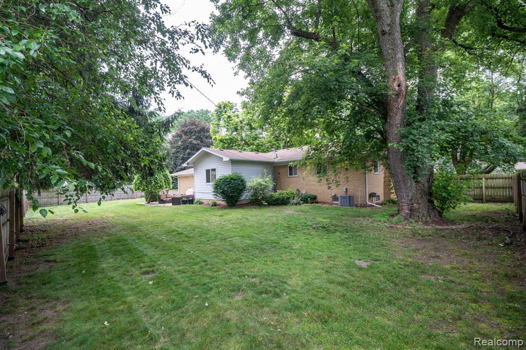 6255 Candler Drive, Shelby Twp, MI 48316 — Photo 27