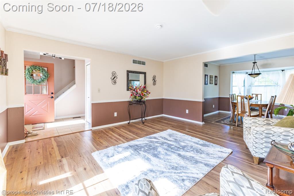 45568 Margate Drive, Macomb, MI 48044 — Photo 16