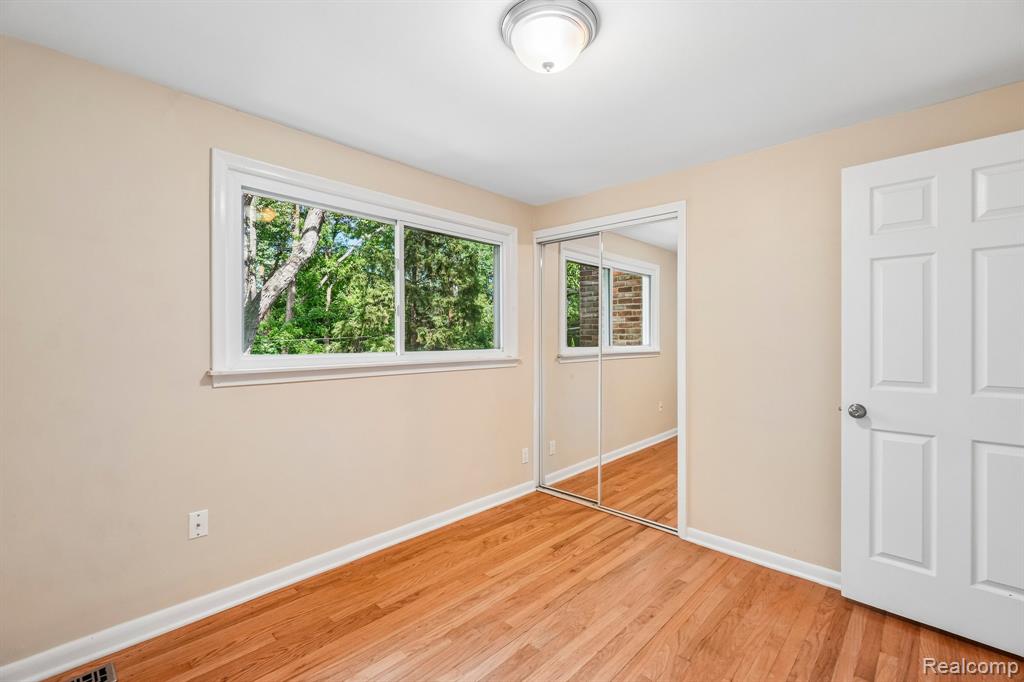 2675 Douglas Drive, Bloomfield Hills, MI 48304 — Photo 23