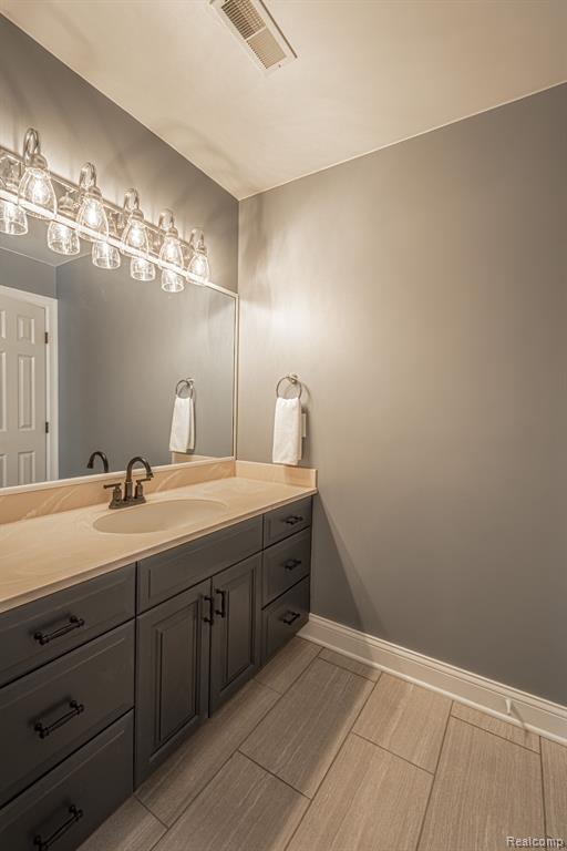 4670 HARVEST Row, MI 48049 — Photo 76