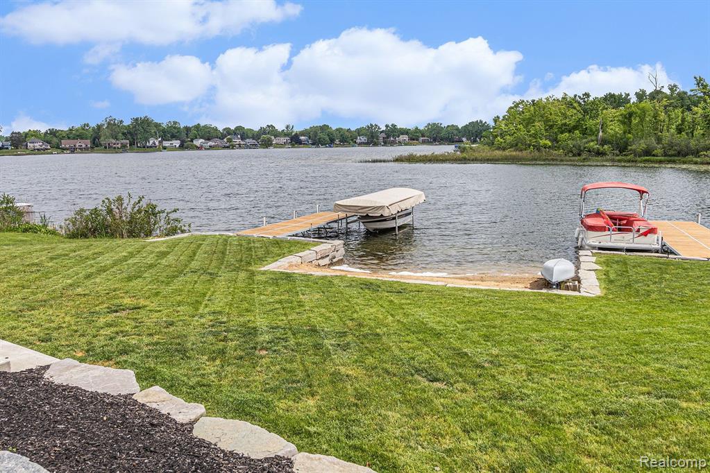 4020 FOUR LAKES Avenue, Linden, MI 48451 — Photo 2