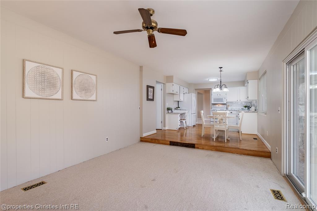 6158 Courtland Drive, Canton, MI 48187 — Photo 12
