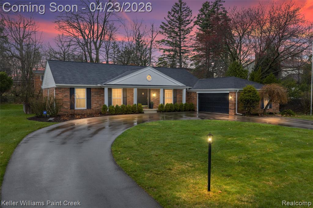 4330 S McNay Court, West Bloomfield, MI 48323 — front exterior
