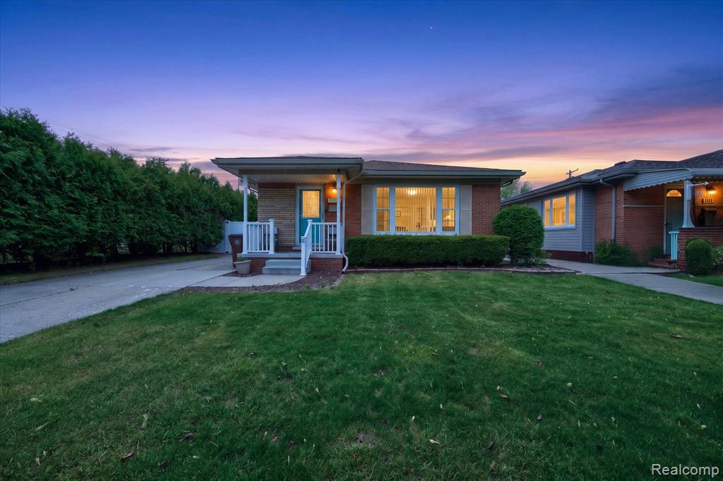 14808 LONGTIN Street, Southgate, MI 48195 — Photo 43