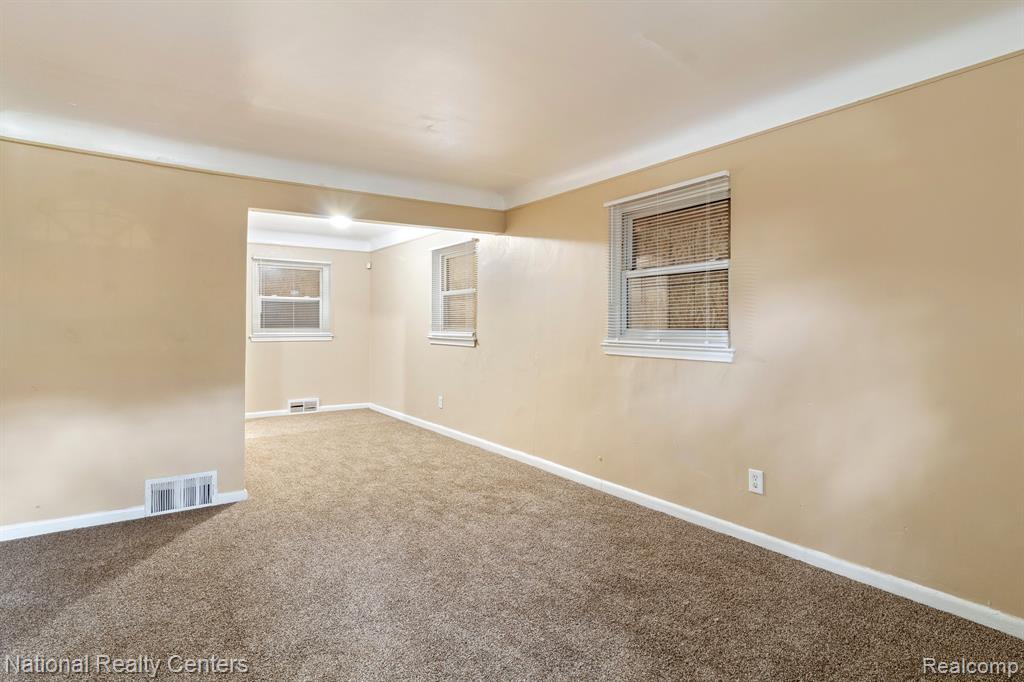 15391 APPOLINE Street, Detroit, MI 48227 — Photo 3