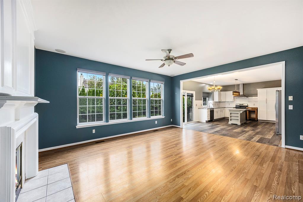 49620 Dunhill Drive, Macomb, MI 48044 — Photo 6