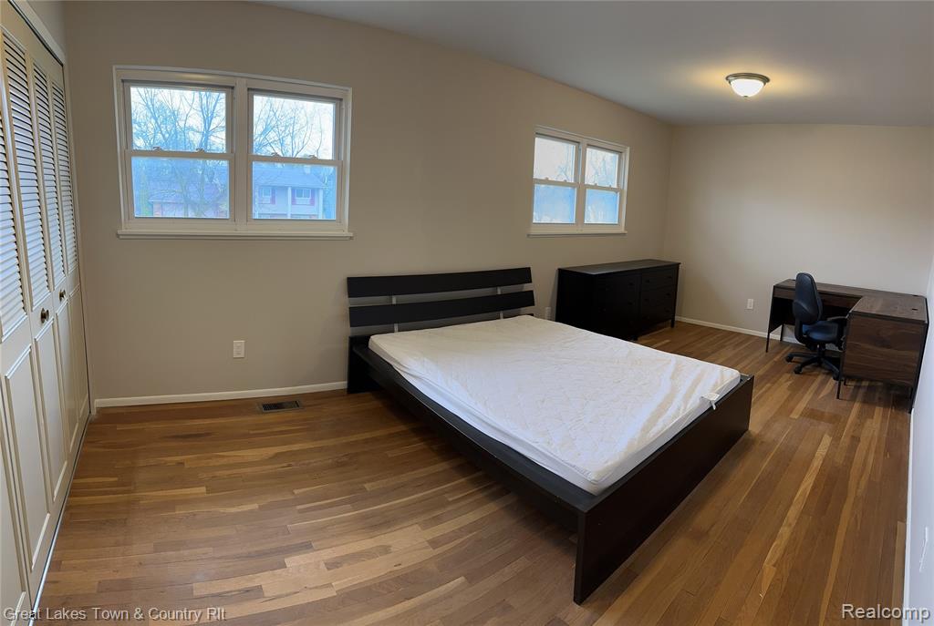 728 Jamestown Road, Auburn Hills, MI 48326 — Photo 11
