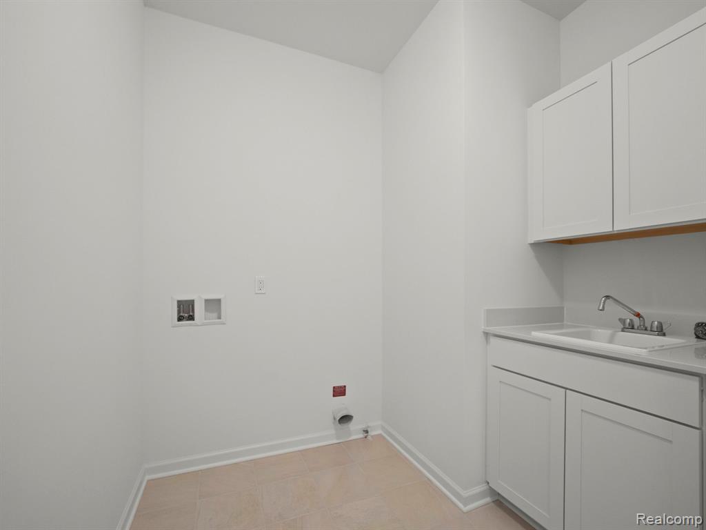 45843 Beaufort Drive, Macomb, MI 48044 — Photo 21