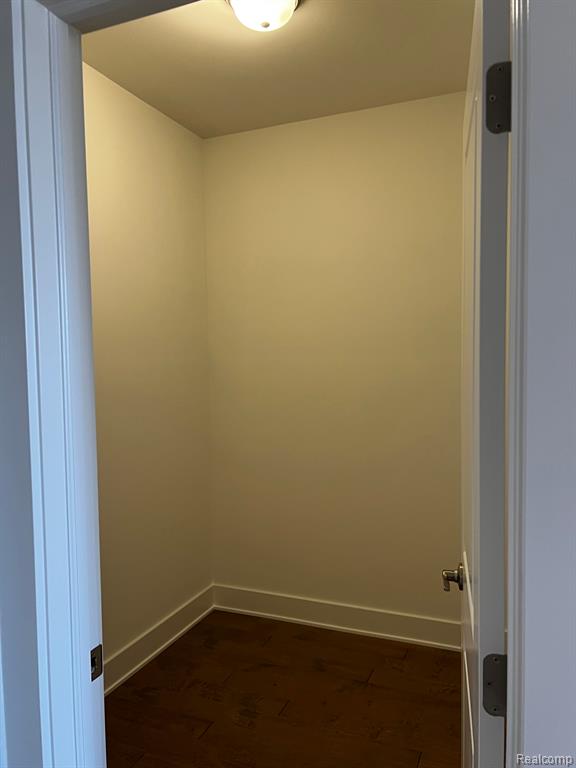 60657 TOWN SQUARE Street, New Hudson, MI 48165 — Photo 28