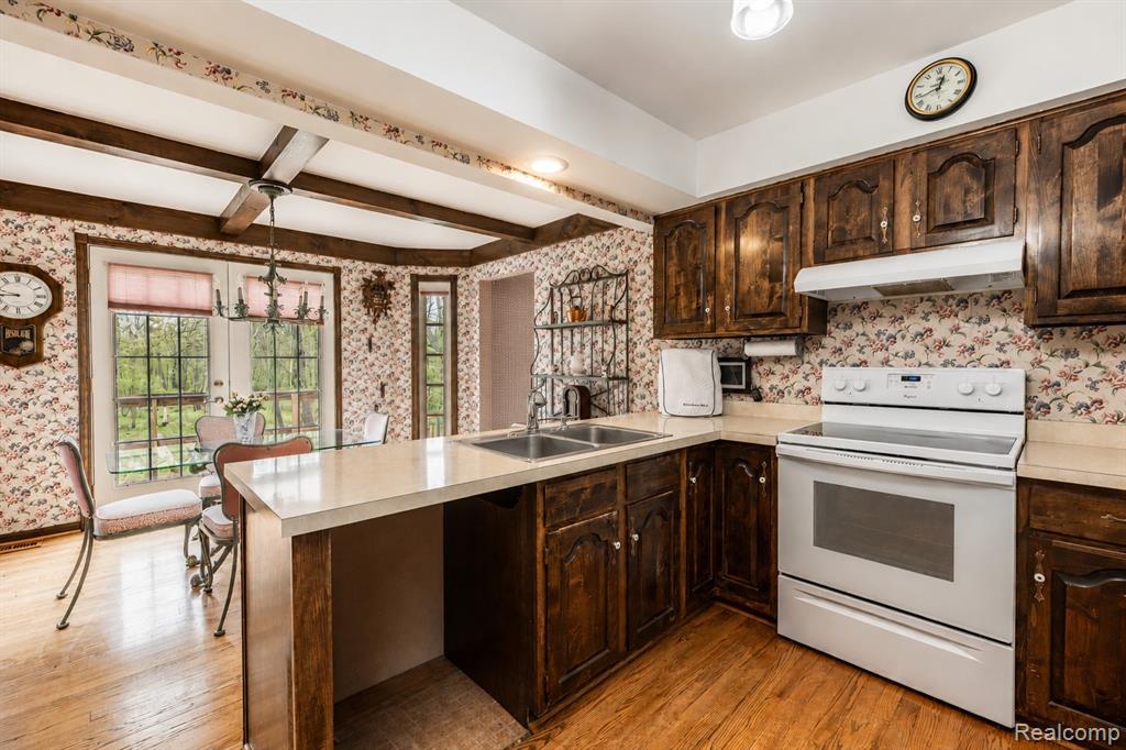 2235 Stonewall Drive, Ortonville, MI 48462 — Photo 11