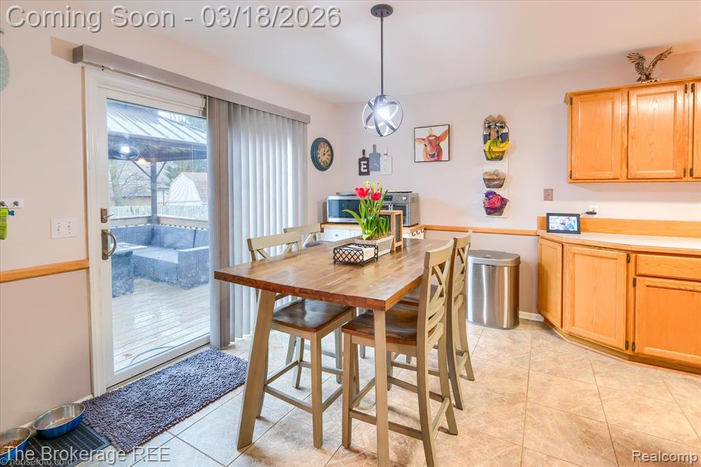 6047 Hearthside Place, Grand Blanc, MI 48439 — Photo 9