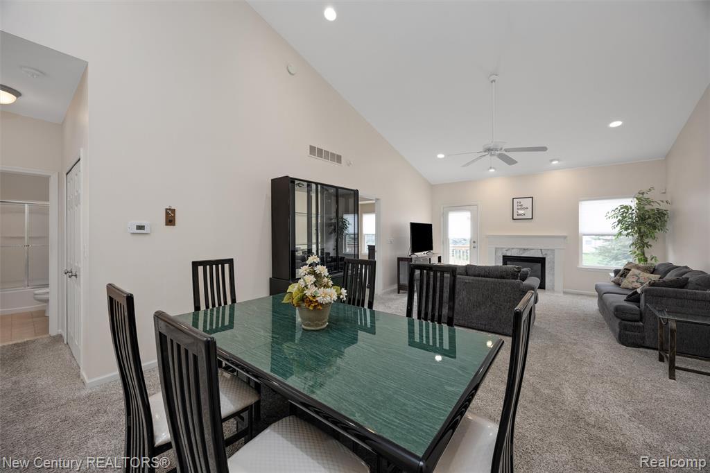 3561 Grove Lane, Auburn Hills, MI 48326 — Photo 14