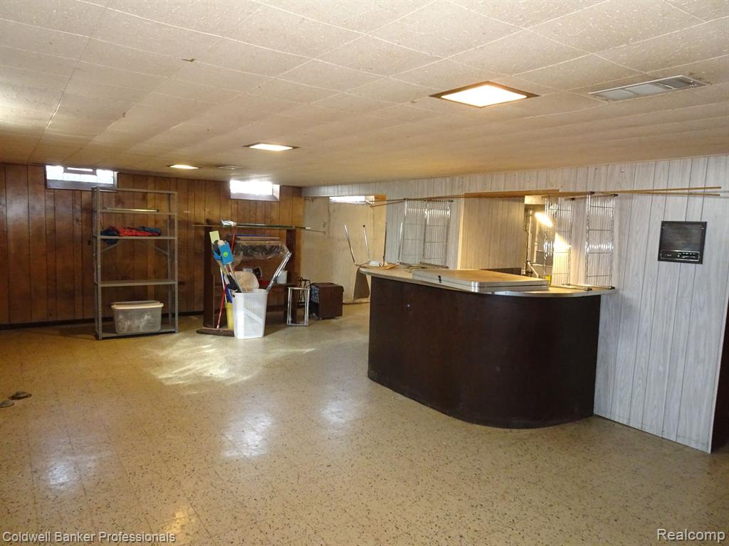 7790 LOUISE Court, Westland, MI — Photo 24