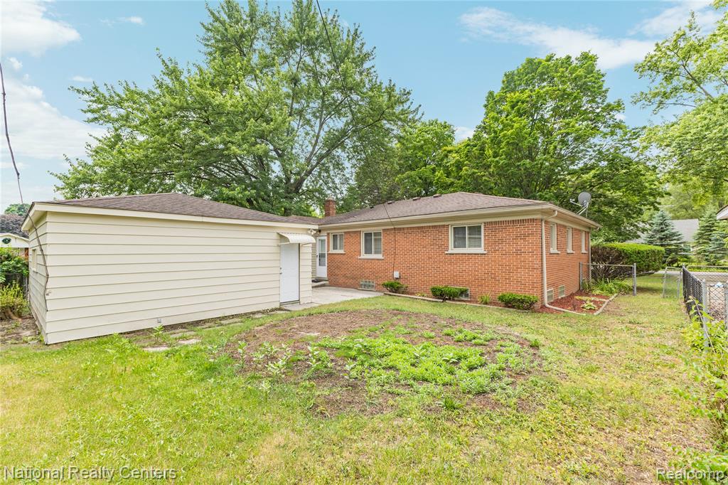 19952 Garfield, Redford, MI 48240 — Photo 46