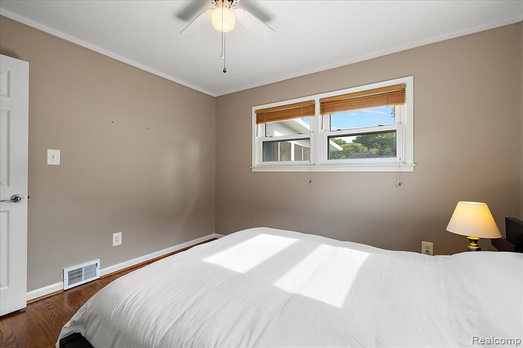 436 W Sunnybrook Drive, Royal Oak, MI 48073 — Photo 24