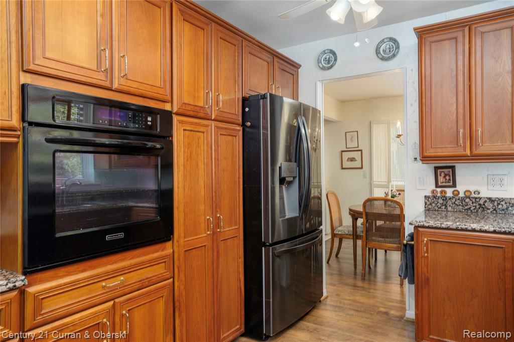 44855 Yorkshire Drive, Novi, MI — Photo 12