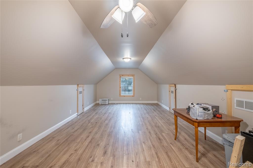 5526 Corunna Road, Flint, MI 48532 — Photo 24