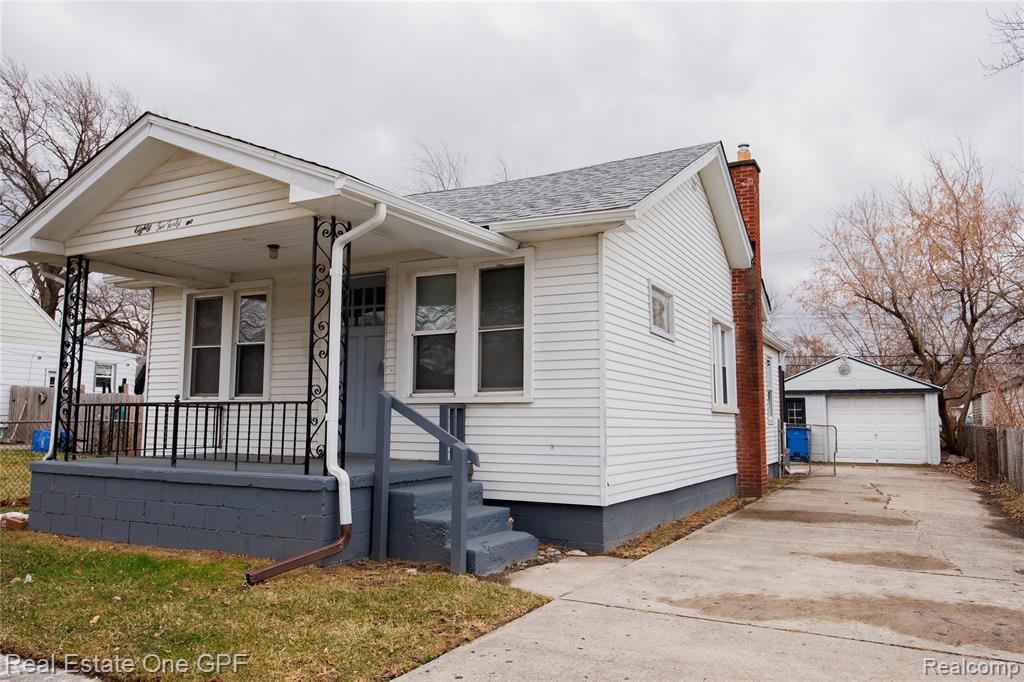 8242 Maxwell Avenue, Warren, MI 48089 — Photo 2