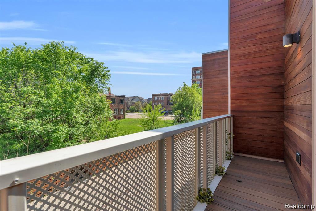 2648 JOHN R Street, Detroit, MI 48201 — Photo 33