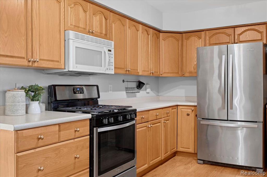 81 DAYTON Street, Oxford, MI 48371 — Photo 15