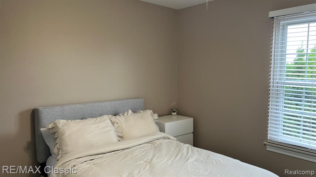 6644 Weathersfield Way, Canton, MI 48187 — Photo 32