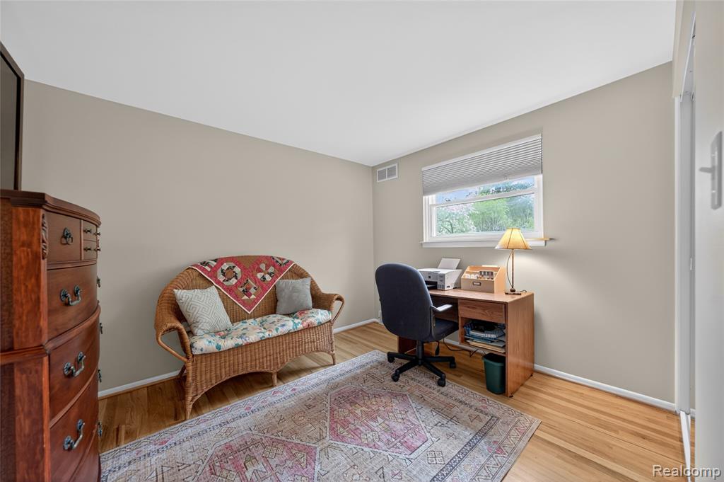 3560 Beach Road, Troy, MI 48084 — Photo 25