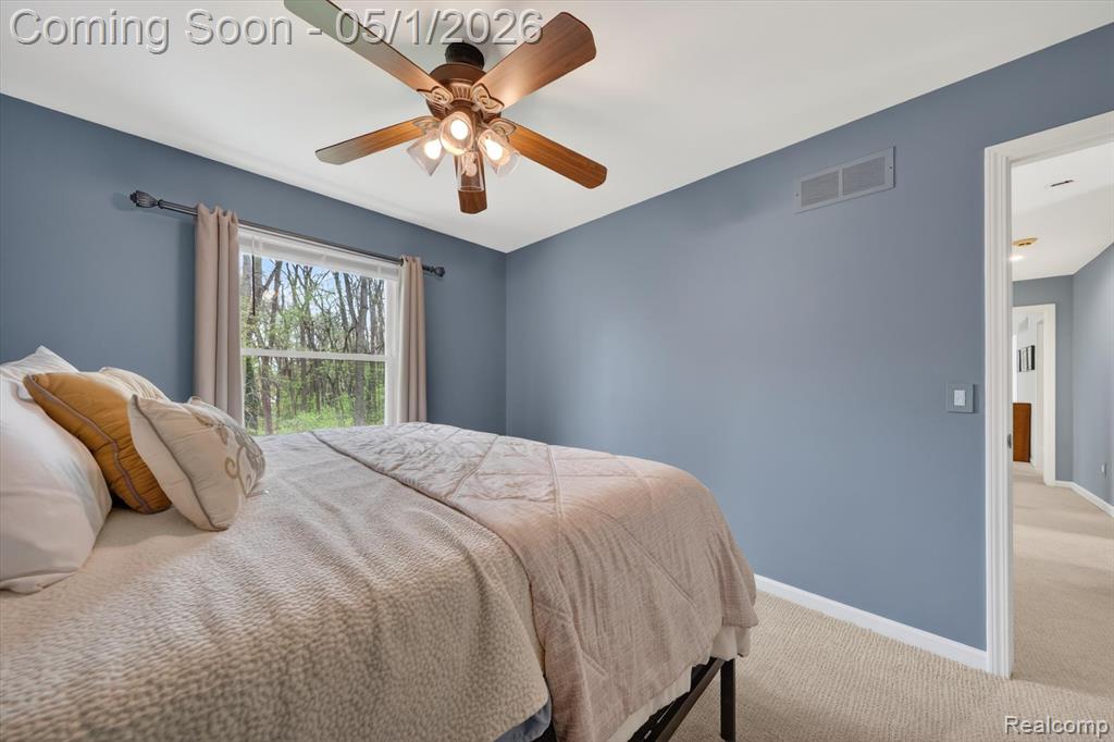 4450 Commerce Woods Drive, Commerce Twp, MI 48382 — Photo 24