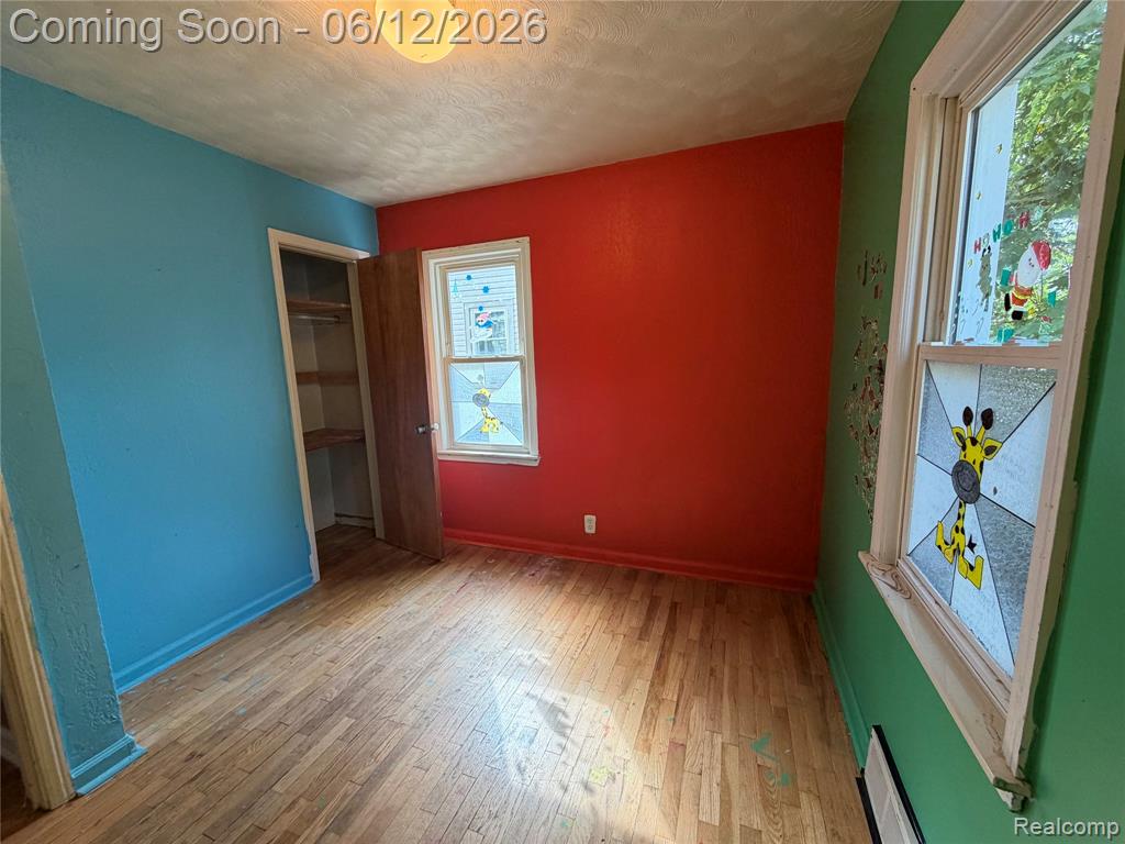 4230 CUSTER Avenue, Flint, MI 48507 — Photo 13