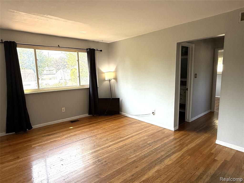 31666 E Ditner Drive, Rockwood, MI — Photo 16